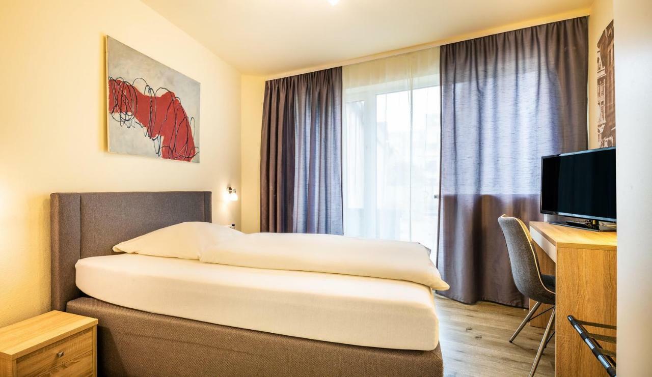 Schroeders City-Style-Hotel เทรียร์ ห้อง รูปภาพ