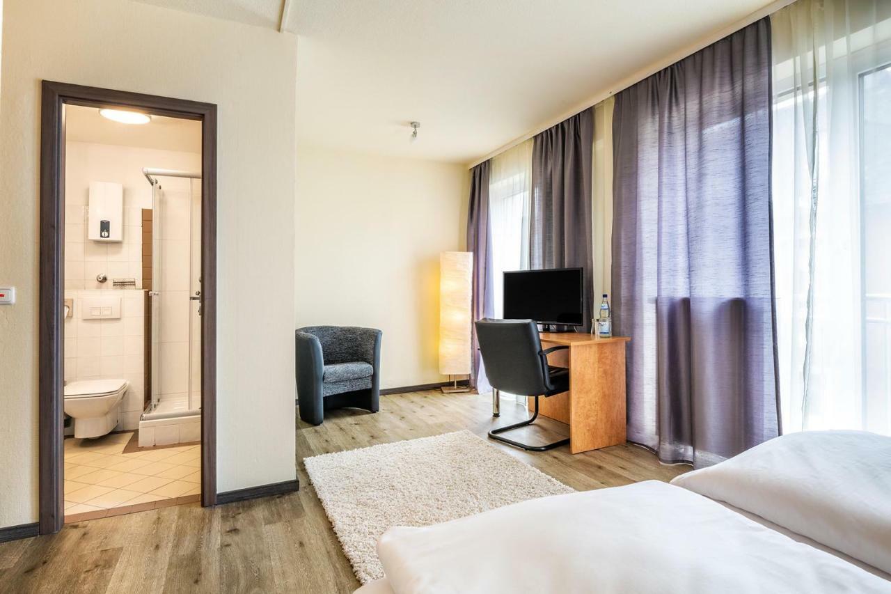 Schroeders City-Style-Hotel เทรียร์ ภายนอก รูปภาพ